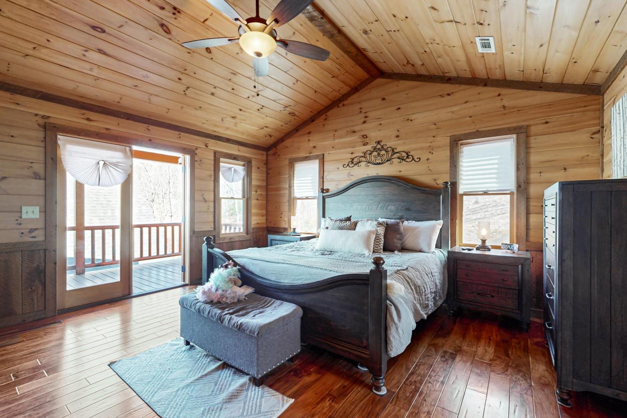 Bougie Bear Cabin Morganton ภายนอก รูปภาพ